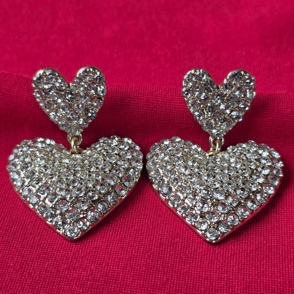 J.Crew Crystal Heart Drop Earrings Gold Tone Rhinestone Hypoallergenic NEW - Picture 8 of 9